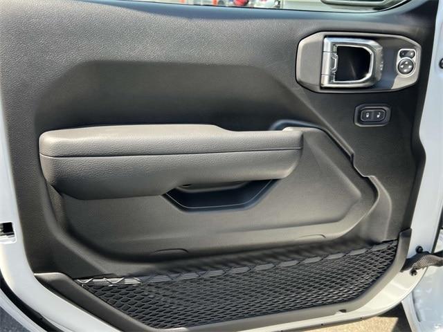 new 2025 Jeep Wrangler car, priced at $45,000