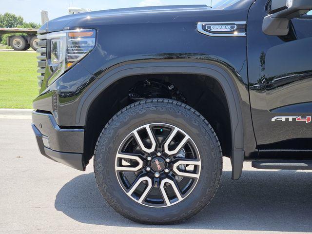 new 2025 GMC Sierra 1500 car, priced at $63,541