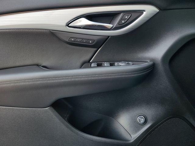 new 2025 Buick Envision car, priced at $45,489