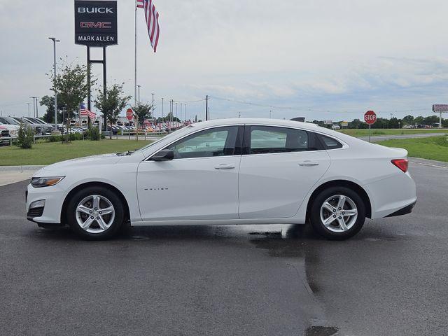 used 2020 Chevrolet Malibu car, priced at $12,620