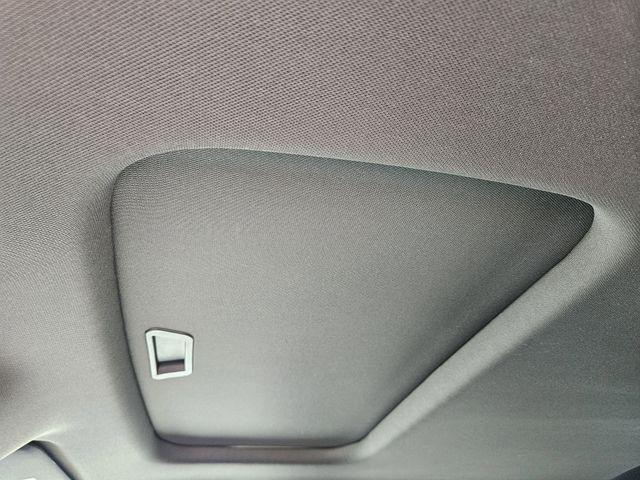 new 2025 Buick Envista car, priced at $30,978
