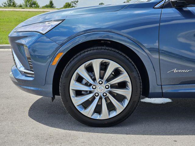 new 2025 Buick Envista car, priced at $30,431
