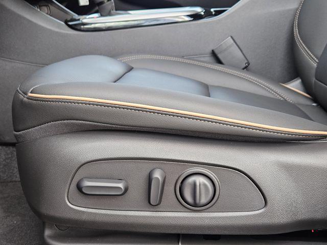new 2025 Buick Envista car, priced at $30,431