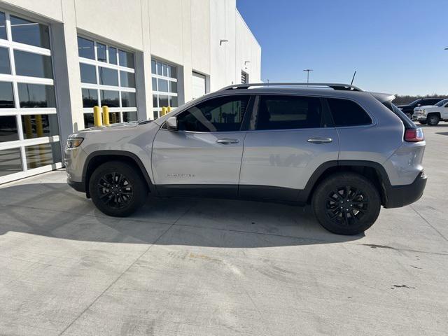 used 2019 Jeep Cherokee car, priced at $13,521