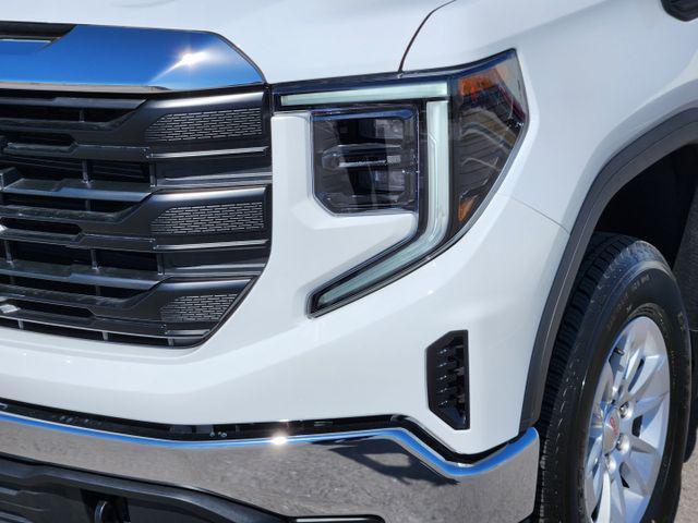 new 2025 GMC Sierra 1500 car, priced at $48,795