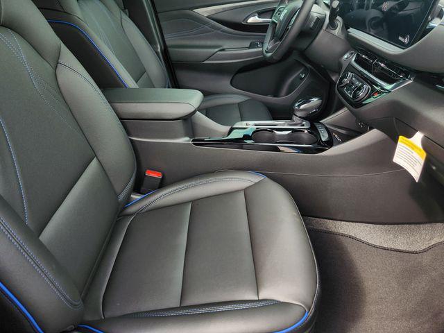 new 2025 Buick Envista car, priced at $28,151