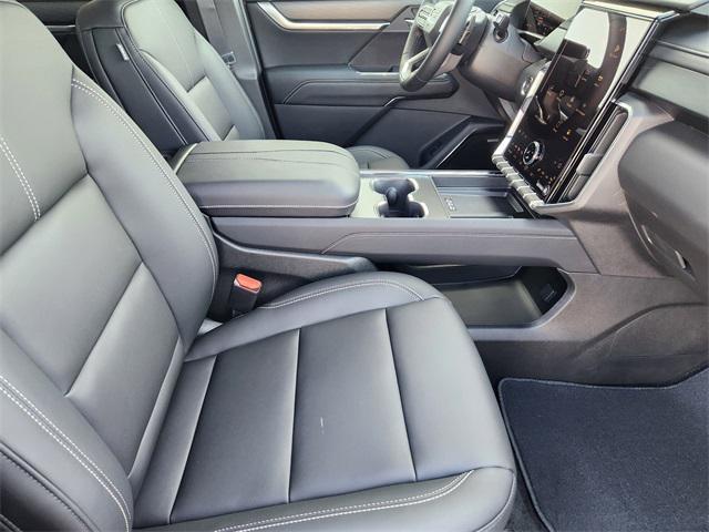 new 2025 GMC Acadia car, priced at $49,330
