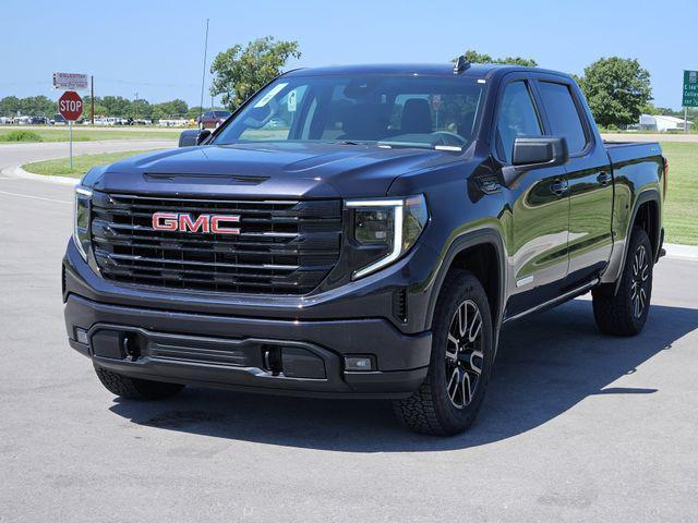 new 2025 GMC Sierra 1500 car, priced at $53,046