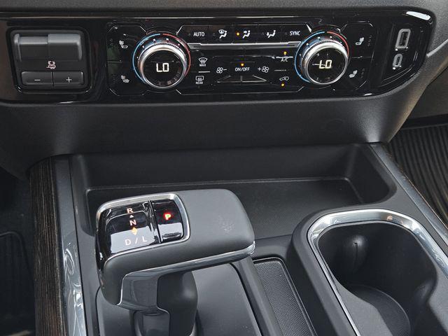 new 2025 GMC Sierra 1500 car, priced at $53,046