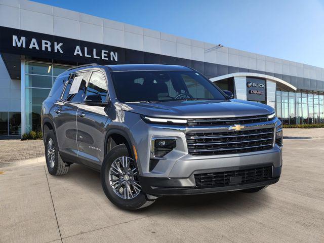 used 2025 Chevrolet Traverse car, priced at $37,830