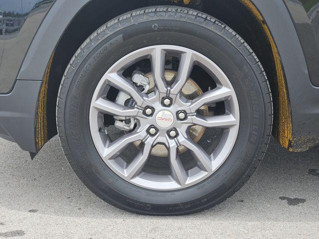 used 2024 GMC Terrain car, priced at $23,870