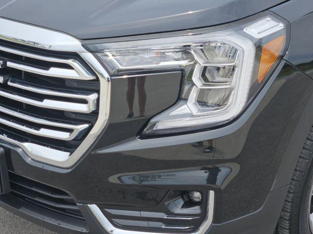 used 2024 GMC Terrain car, priced at $23,870