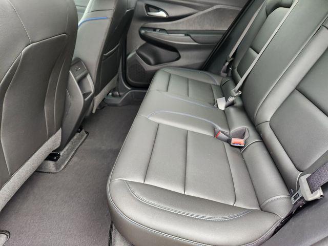 new 2025 Buick Envista car, priced at $27,940