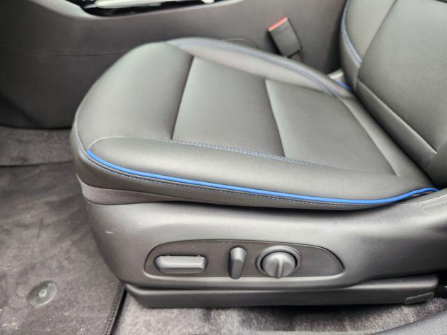 new 2025 Buick Envista car, priced at $27,940