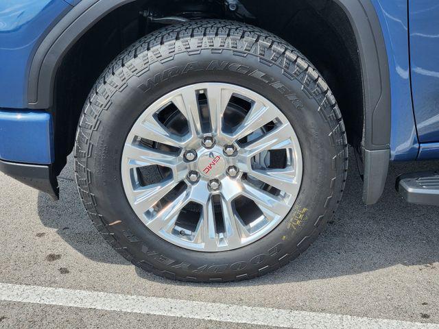 new 2025 GMC Sierra 1500 car, priced at $69,235