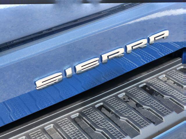 new 2025 GMC Sierra 1500 car, priced at $69,235