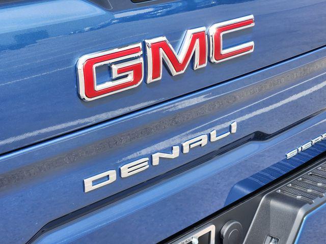 new 2025 GMC Sierra 1500 car, priced at $69,235