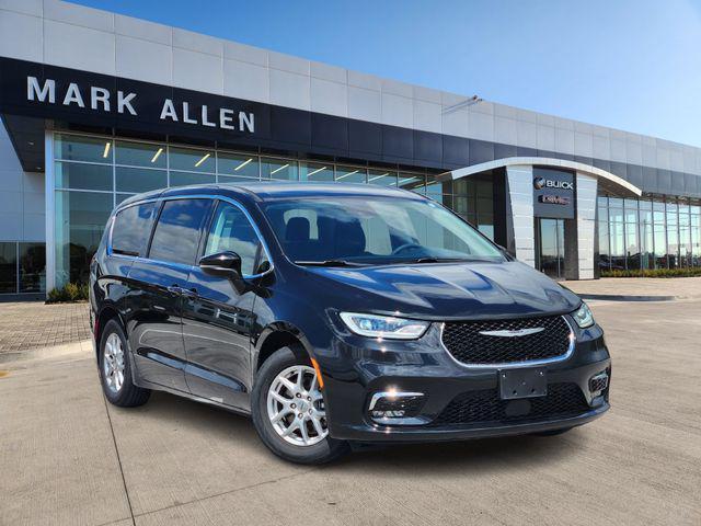 used 2023 Chrysler Pacifica car, priced at $24,760