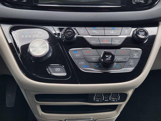 used 2023 Chrysler Pacifica car, priced at $24,760