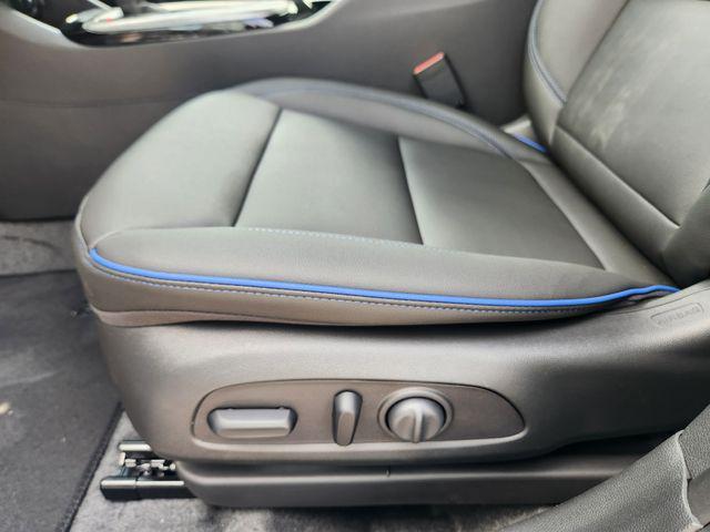 new 2025 Buick Envista car, priced at $28,950