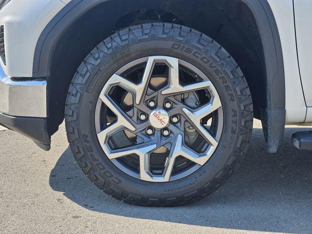 used 2022 GMC Sierra 1500 car, priced at $41,930