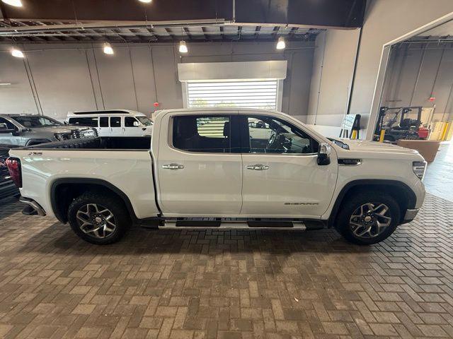 used 2022 GMC Sierra 1500 car, priced at $42,840