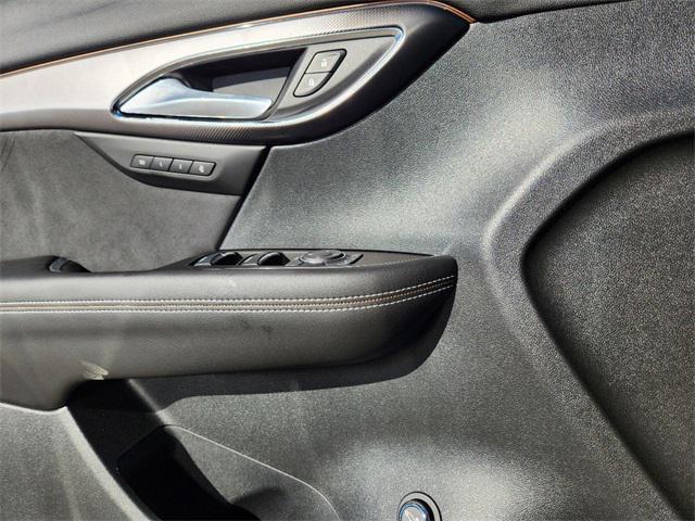 new 2025 Buick Envision car, priced at $42,240