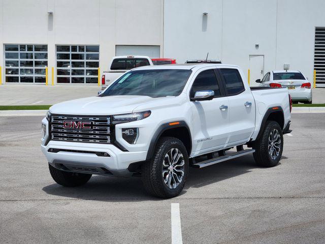 new 2025 GMC Canyon car, priced at $52,456