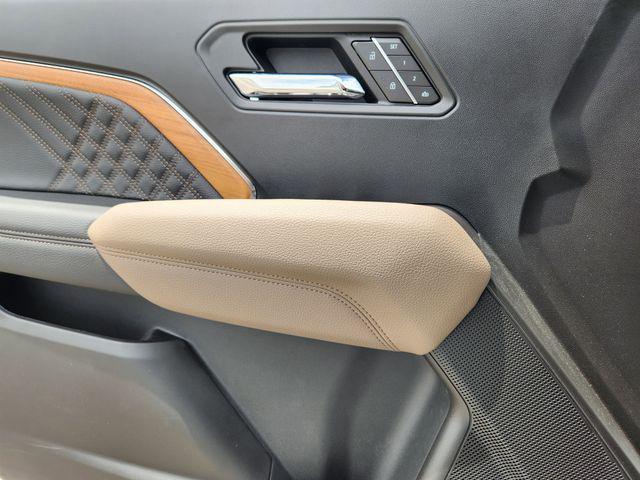 new 2025 GMC Canyon car, priced at $52,456