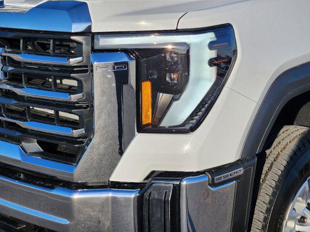 new 2025 GMC Sierra 2500 car, priced at $64,752