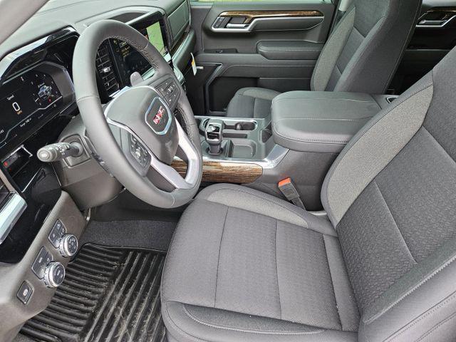 new 2025 GMC Sierra 1500 car, priced at $55,414
