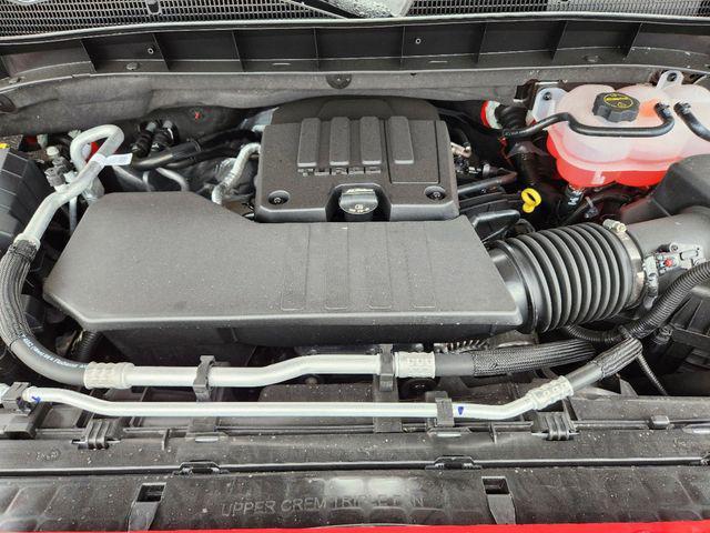 new 2025 GMC Sierra 1500 car, priced at $47,676