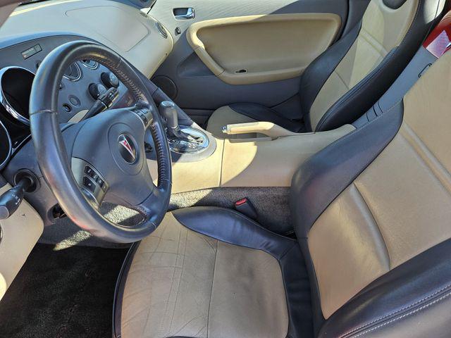 used 2007 Pontiac Solstice car, priced at $6,870