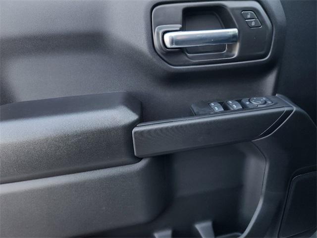 new 2025 GMC Sierra 1500 car, priced at $48,128