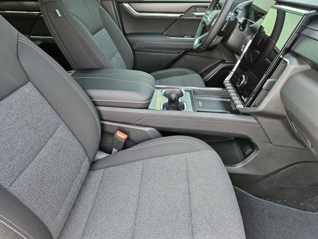 new 2026 GMC Acadia car, priced at $47,599