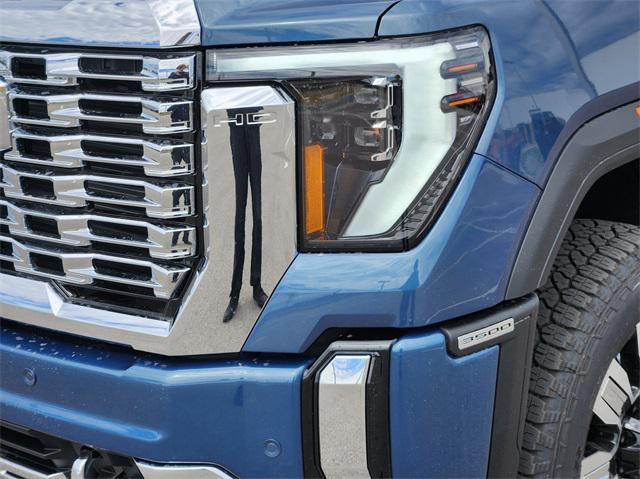 new 2025 GMC Sierra 3500 car, priced at $90,210