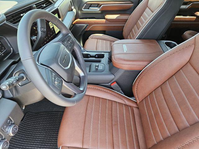 new 2025 GMC Sierra 3500 car, priced at $109,925
