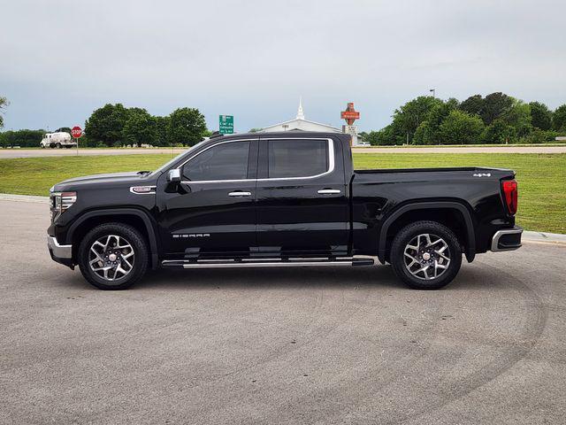 used 2022 GMC Sierra 1500 car, priced at $38,240