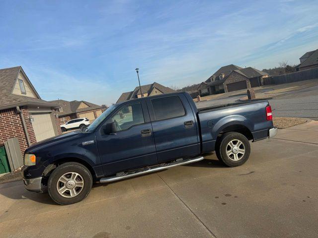 used 2005 Ford F-150 car, priced at $6,700