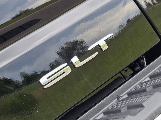 new 2025 GMC Sierra 1500 car, priced at $66,040