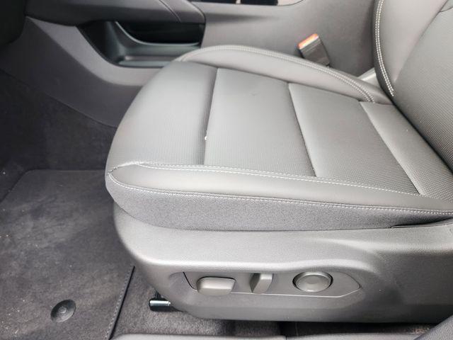 new 2025 Buick Envision car, priced at $36,685