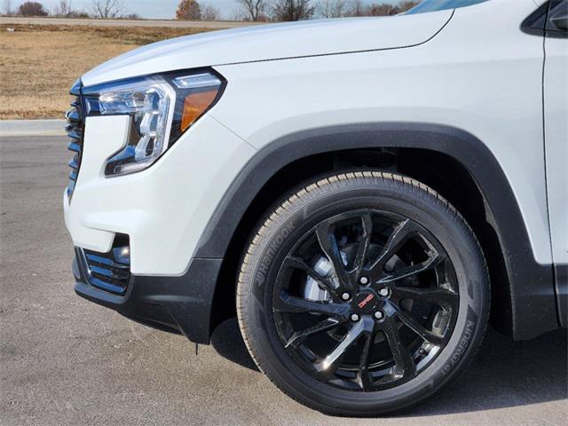 new 2024 GMC Terrain car, priced at $29,470