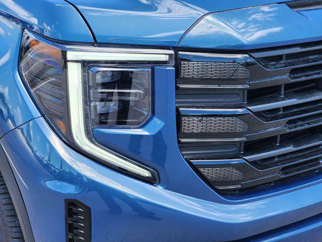 used 2024 GMC Sierra 1500 car, priced at $43,870