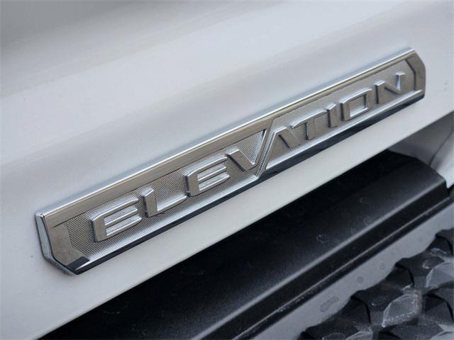 new 2025 GMC Canyon car, priced at $39,995