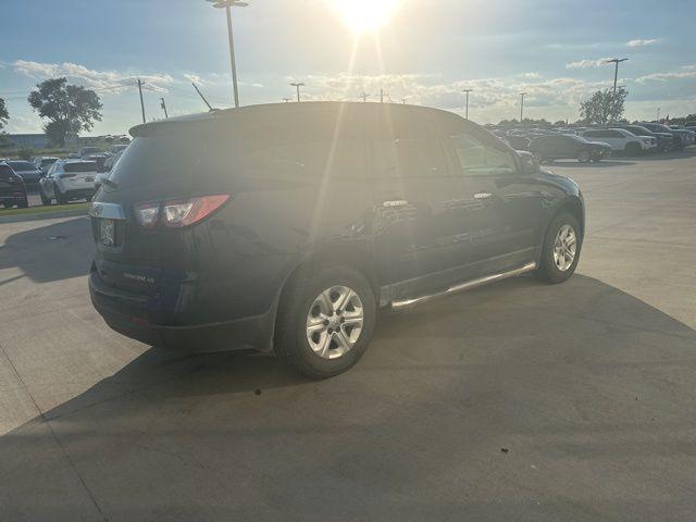 used 2015 Chevrolet Traverse car, priced at $7,550