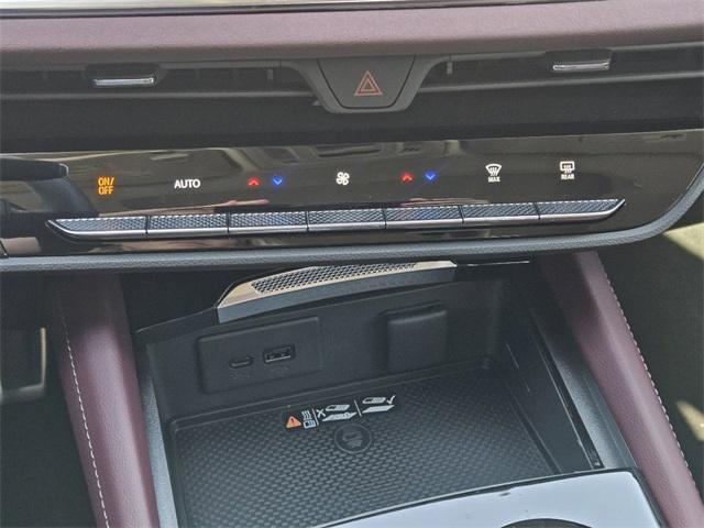 new 2025 Buick Envision car, priced at $41,210