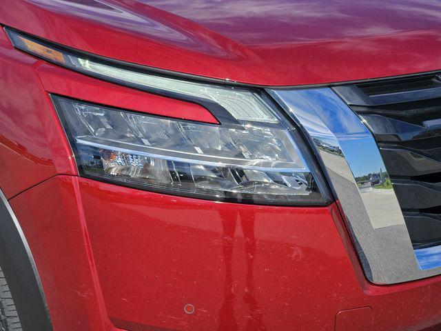 used 2023 Nissan Pathfinder car, priced at $28,870