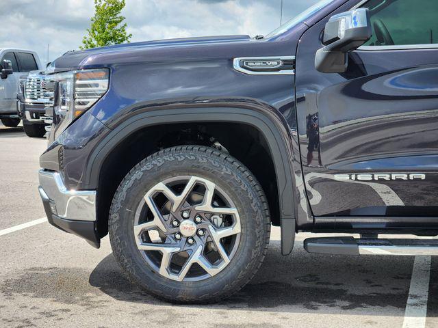 new 2025 GMC Sierra 1500 car, priced at $66,040