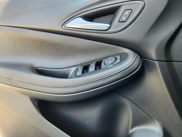 new 2025 Buick Encore GX car, priced at $29,077