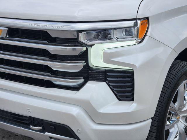 used 2024 Chevrolet Silverado 1500 car, priced at $52,670